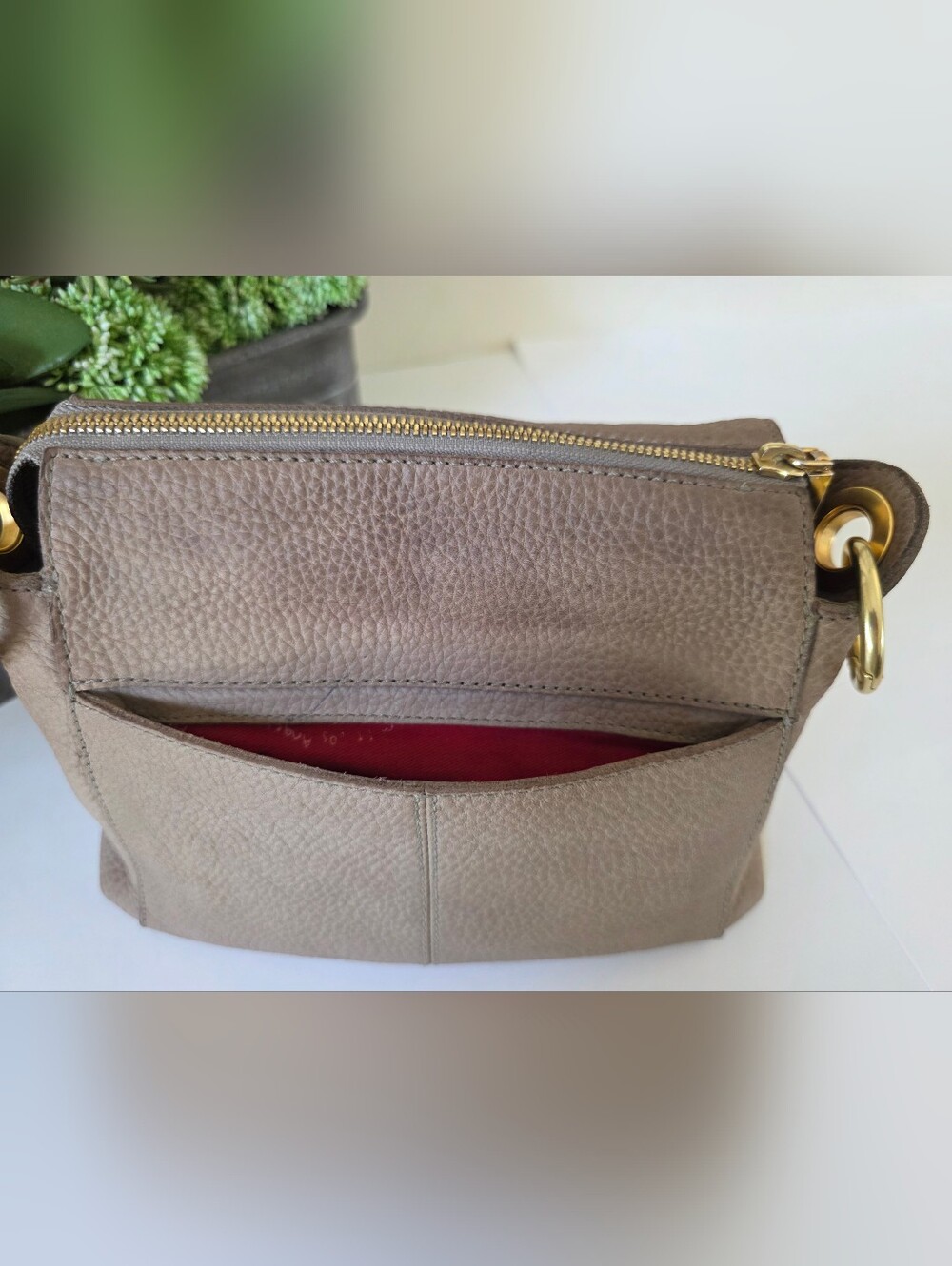 Hammitt Daniel Small Crossbody Vintage 2021 Collection Taupe Greige Leather - Picture 8 of 16